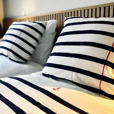 Beautiful With Parking Close To The Sea & Center * Ostenda